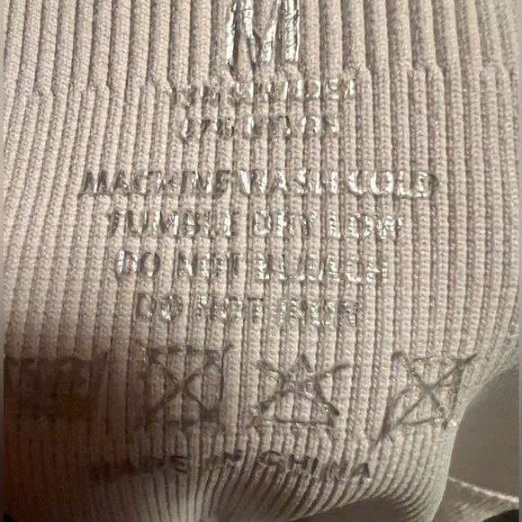 Like New Yeoreo Gray and White Camo Leggings - Picture 5 of 6